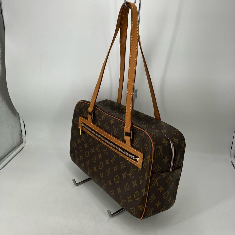 LOUIS VUITTON Cite Shoulder Bag